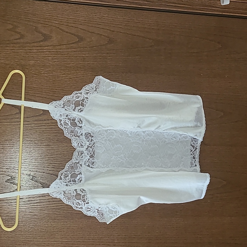 Vintage top slip - no tags - 36 inch bustline - seethru lace on front as shown -